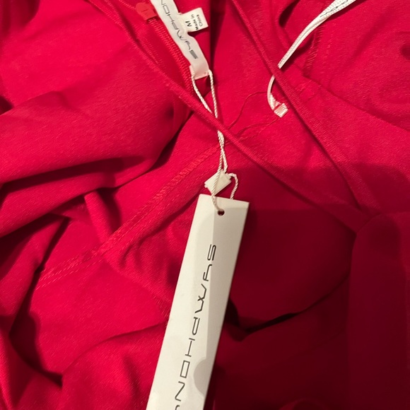 Brand new flirty red dress! Could should detail with straps by the neck! - Picture 2 of 3